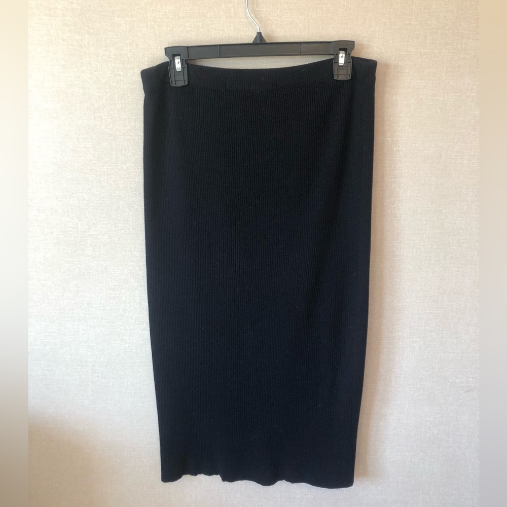 Black Skirt